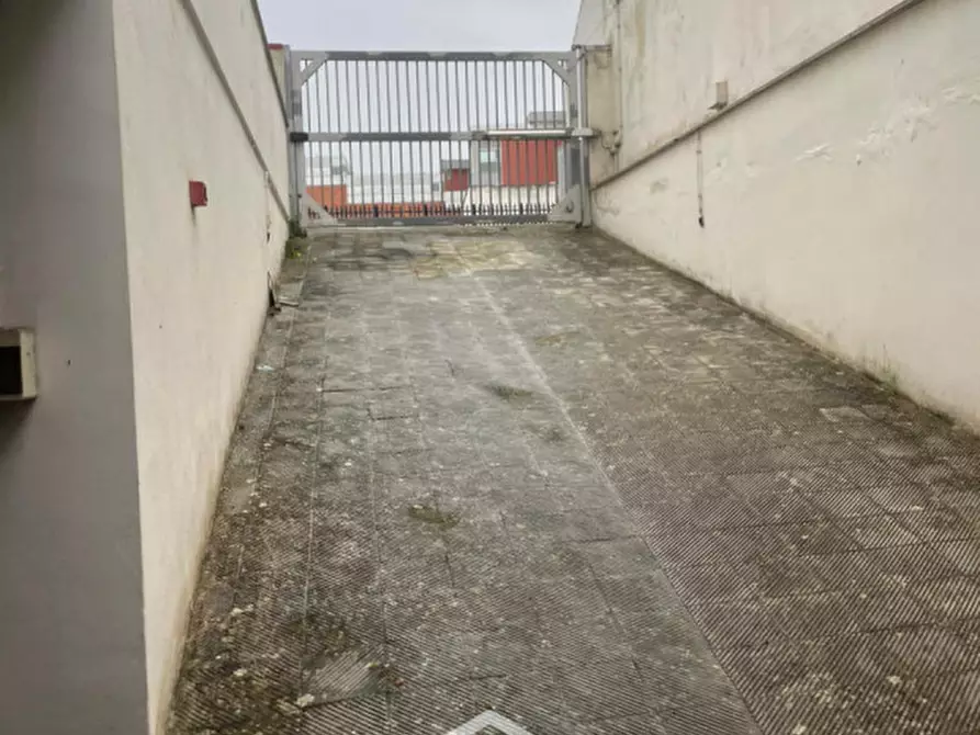 Immagine 18 di Appartamento in vendita  in via merine 8 a Lecce