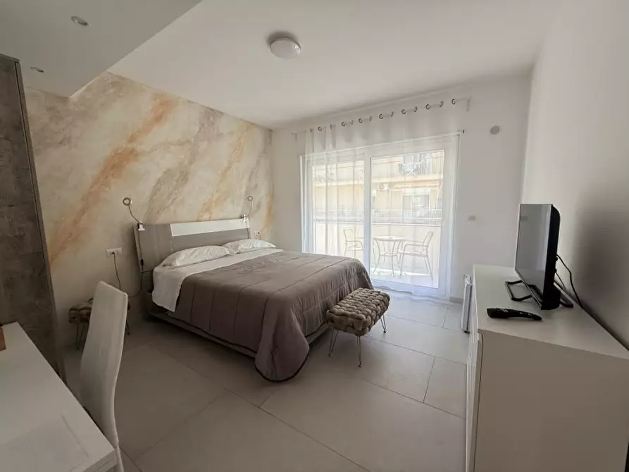 Immagine 4 di Appartamento in vendita  in MILAZZO VIA TENENTE SIRO BRIGIANO a Milazzo