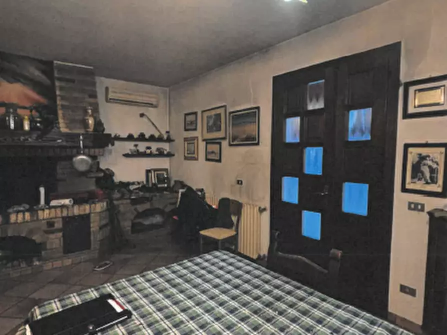 Immagine 3 di Casa bifamiliare in vendita  in Via Rugoletto, 27 a Santa Maria Di Sala