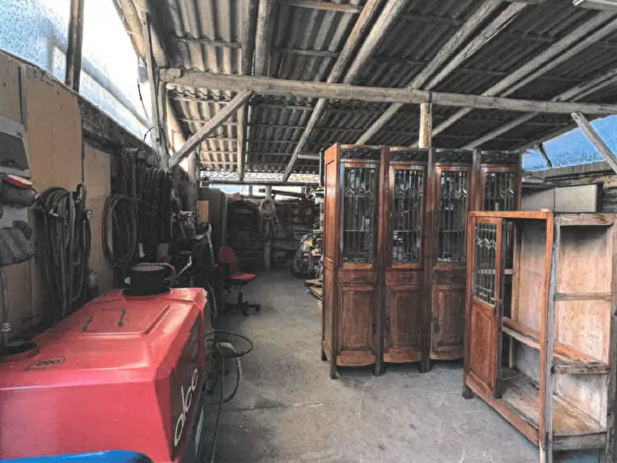 Immagine 4 di Magazzino in vendita  in Via Rugoletto, 27 a Santa Maria Di Sala
