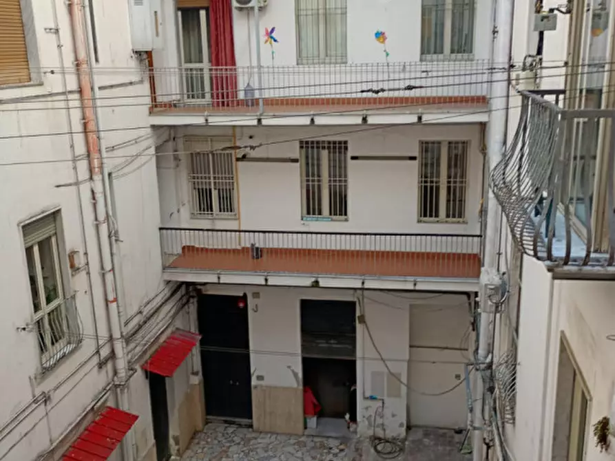 Immagine 1 di Appartamento in affitto  in via Nazionale 46 a Napoli