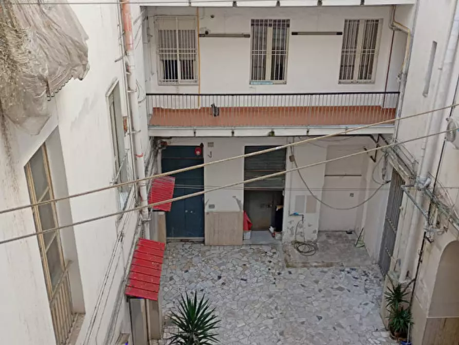 Immagine 8 di Appartamento in affitto  in via Nazionale 46 a Napoli