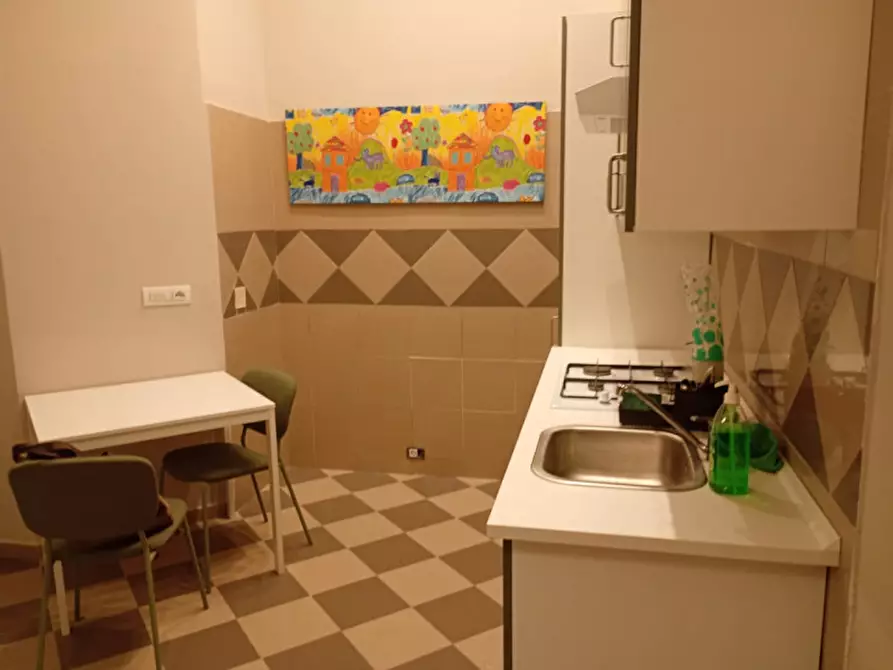 Immagine 11 di Appartamento in affitto  in via Nazionale 46 a Napoli