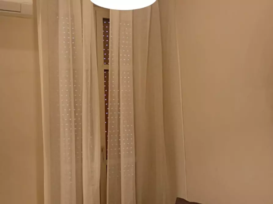 Immagine 12 di Appartamento in affitto  in via Nazionale 46 a Napoli