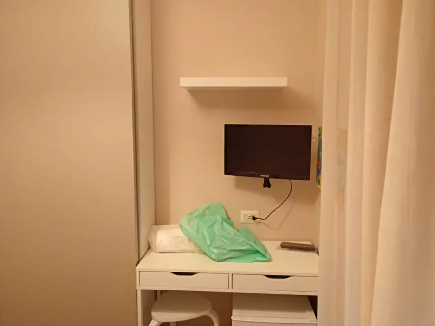 Immagine 23 di Appartamento in affitto  in via Nazionale 46 a Napoli