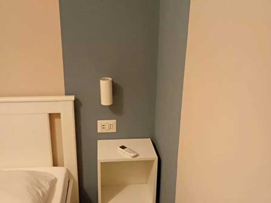 Immagine 28 di Appartamento in affitto  in via Nazionale 46 a Napoli