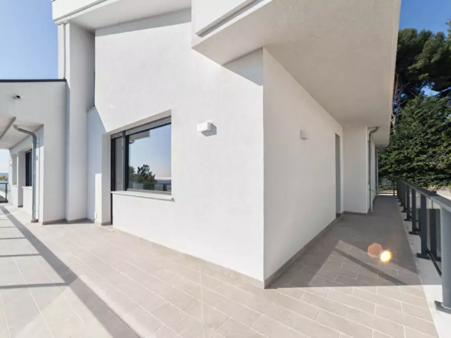 Immagine 10 di Appartamento in vendita  in STRADA VICINALE FRANCESCONE, 19 a Pescara