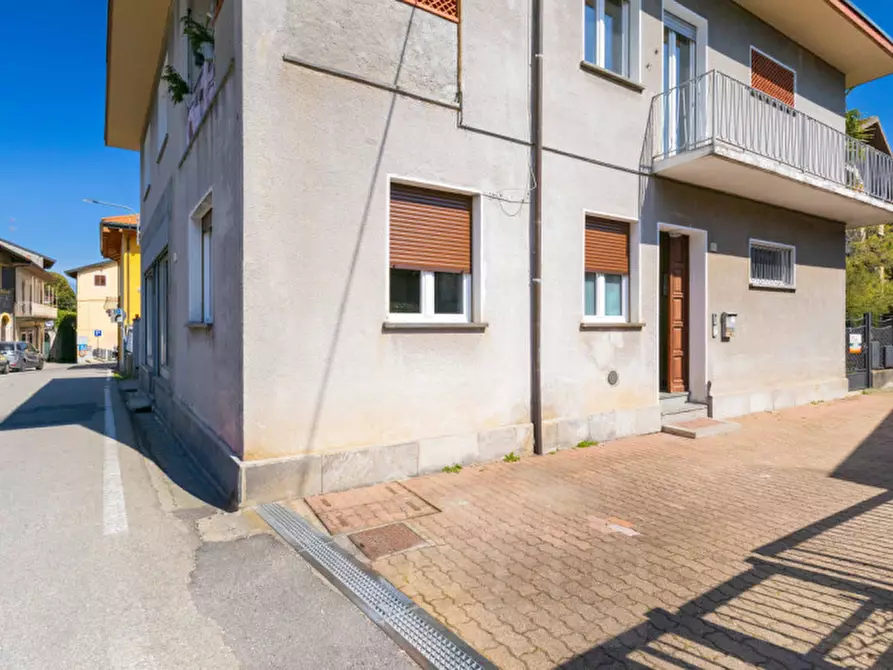 Immagine 15 di Appartamento in vendita  in Via Roma 3 a Lesa