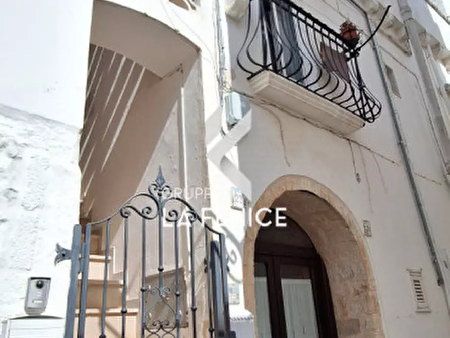 Immagine 3 di Casa indipendente in vendita  in via Dura a Locorotondo