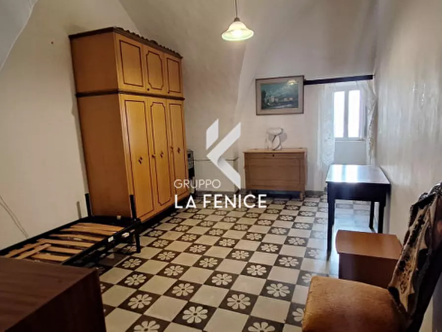 Immagine 21 di Casa indipendente in vendita  in via Dura a Locorotondo