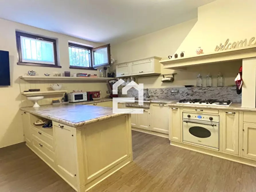 Immagine 4 di Appartamento in affitto  in VIA FIENILE a Padenghe Sul Garda