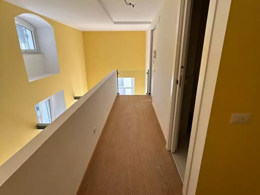 Immagine 7 di Appartamento in vendita  in salita cacciottoli 6 a Napoli