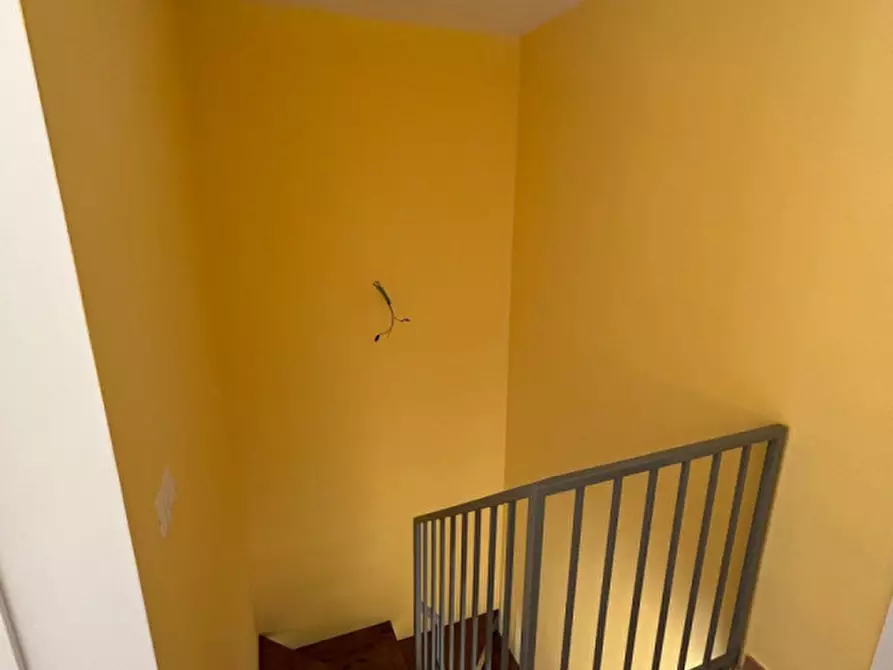 Immagine 13 di Appartamento in vendita  in salita cacciottoli 6 a Napoli