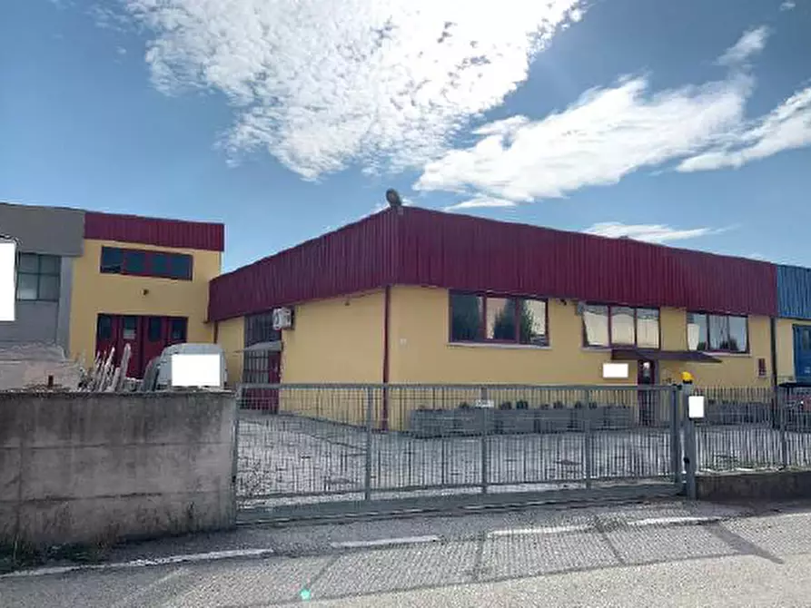 Immagine 3 di Capannone industriale in vendita  in Via delle Industrie, 8 a Santa Maria Di Sala