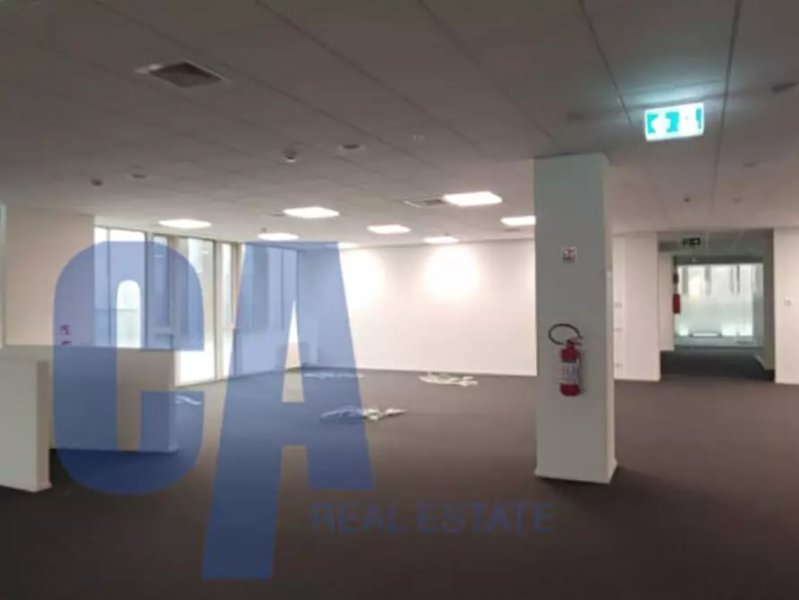 Immagine 22 di Ufficio in affitto  in VIALE SARCA a Milano