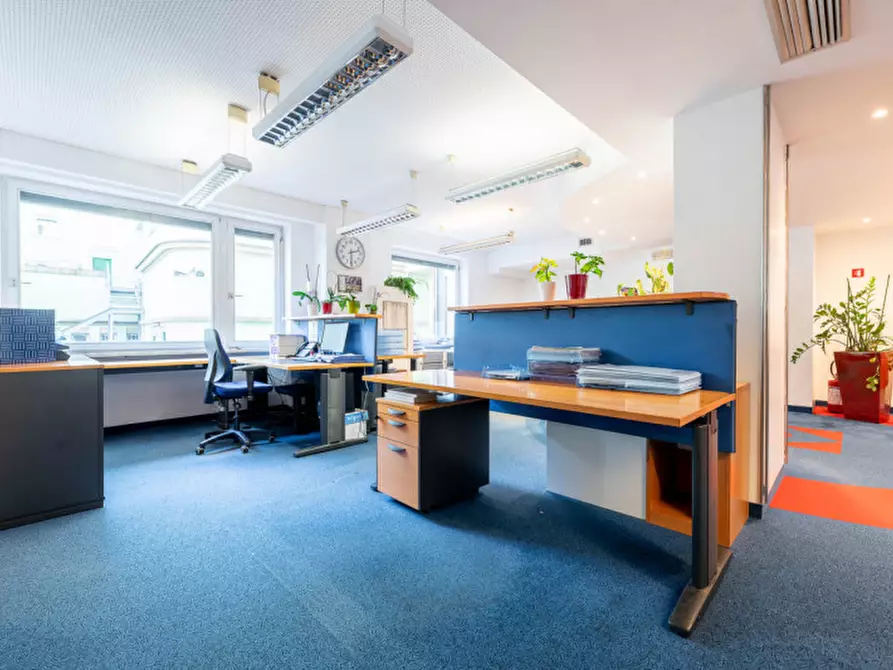 Immagine 17 di Ufficio in vendita  in via Sernesi 10 a Bolzano