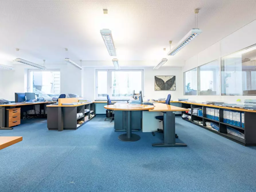 Immagine 20 di Ufficio in vendita  in via Sernesi 10 a Bolzano