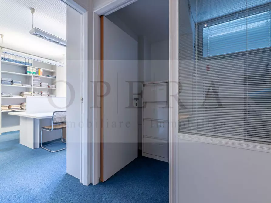 Immagine 25 di Ufficio in vendita  in via Sernesi 10 a Bolzano