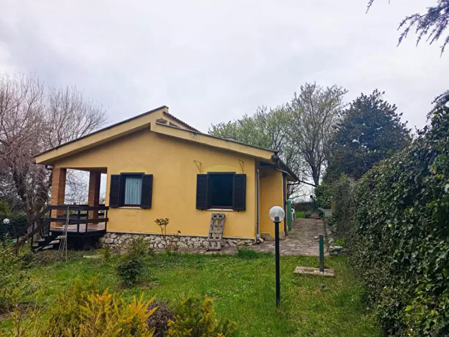 Immagine 4 di Villa in vendita  in Via della Pineta 81 a Monteflavio