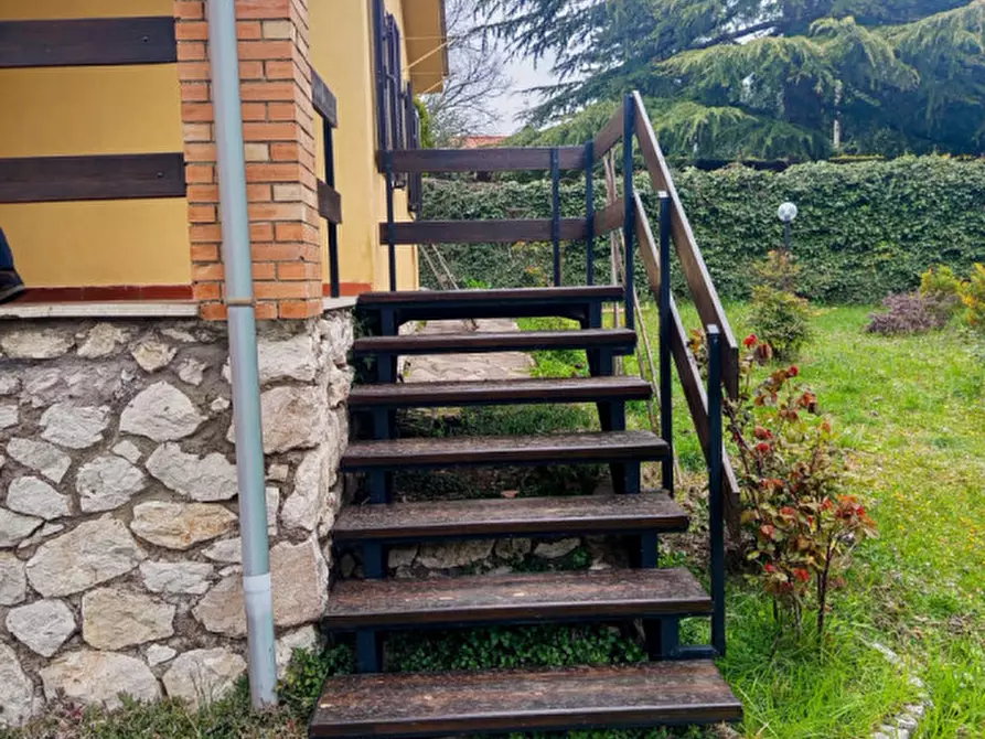 Immagine 12 di Villa in vendita  in Via della Pineta 81 a Monteflavio