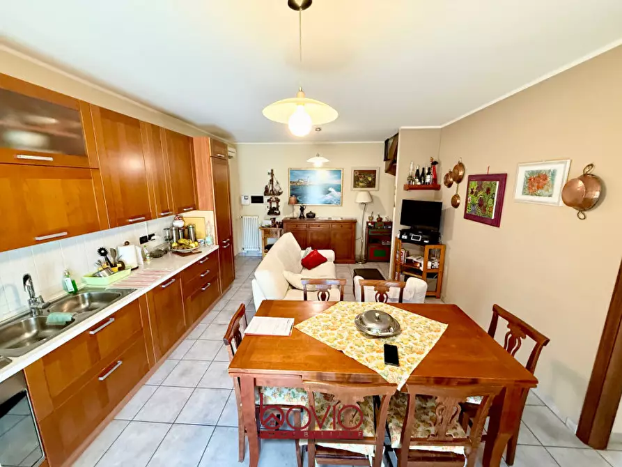 Immagine 1 di Appartamento in vendita  in Via Massimo D'Azeglio 7 a Rondissone