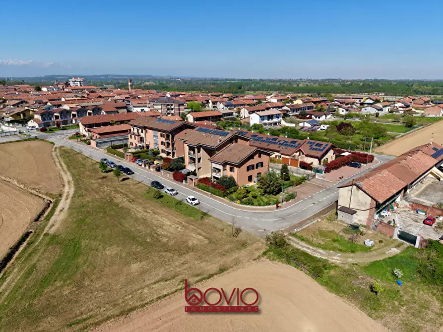 Immagine 4 di Appartamento in vendita  in Via Massimo D'Azeglio 7 a Rondissone