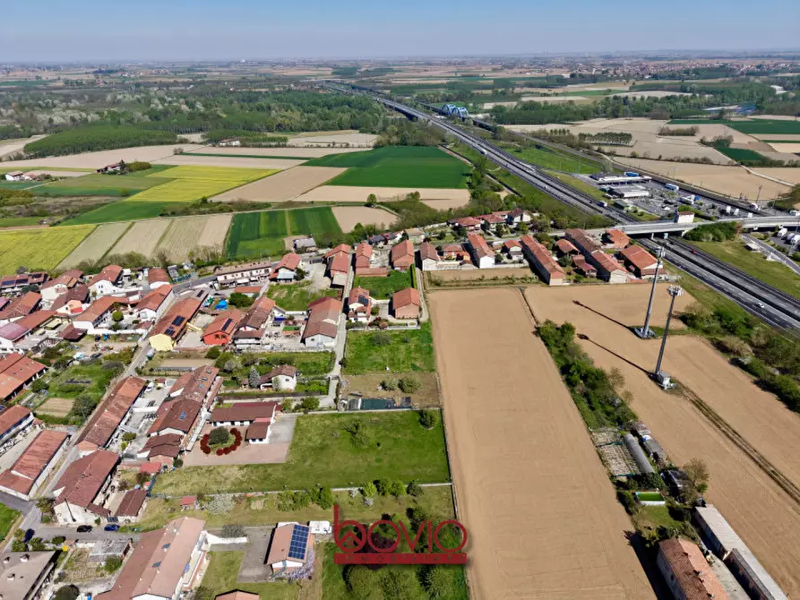 Immagine 6 di Appartamento in vendita  in Via Massimo D'Azeglio 7 a Rondissone