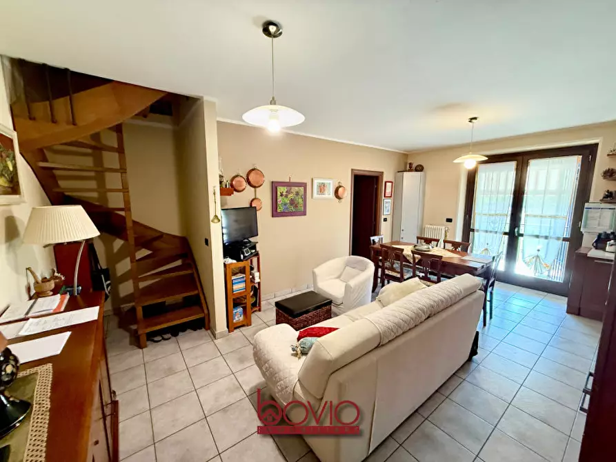 Immagine 11 di Appartamento in vendita  in Via Massimo D'Azeglio 7 a Rondissone