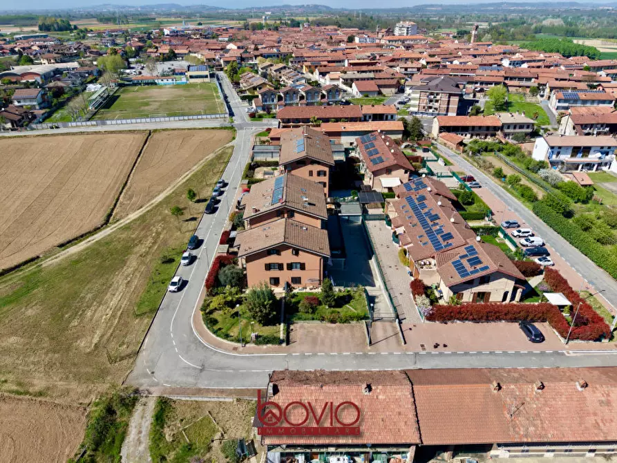 Immagine 24 di Appartamento in vendita  in Via Massimo D'Azeglio 7 a Rondissone