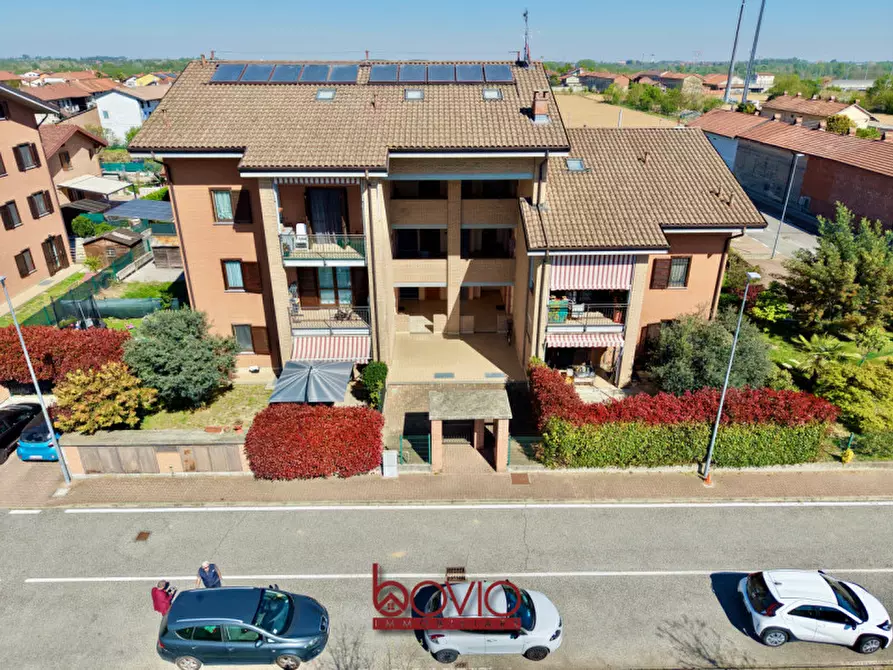 Immagine 35 di Appartamento in vendita  in Via Massimo D'Azeglio 7 a Rondissone