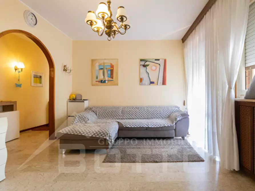 Immagine 1 di Appartamento in vendita  in Via Manzoni n.5 a Cerano