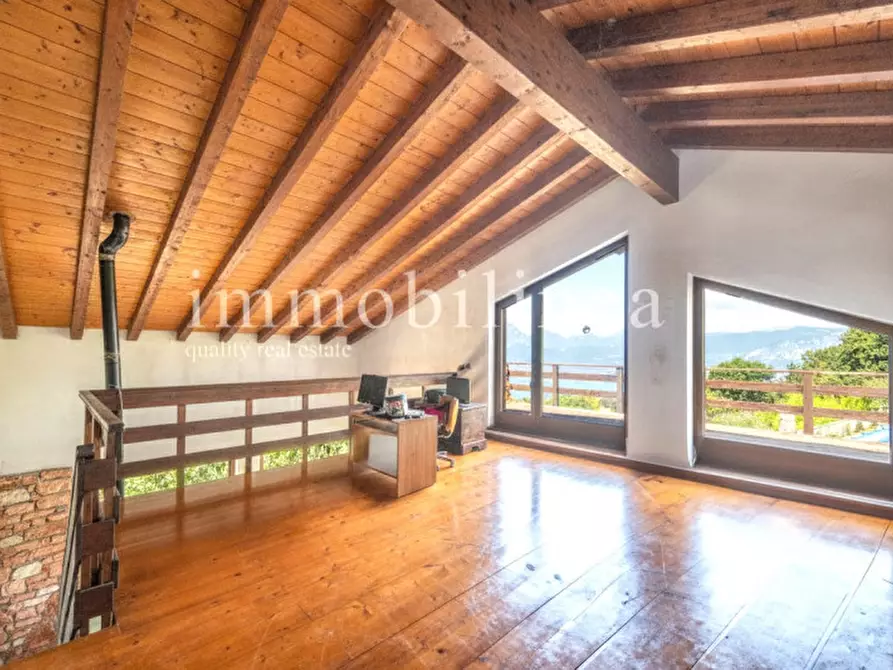 Immagine 17 di Villa in vendita  in Via del Carro a San Zeno Di Montagna