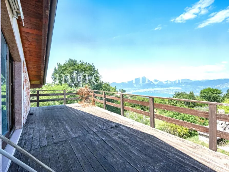 Immagine 19 di Villa in vendita  in Via del Carro a San Zeno Di Montagna