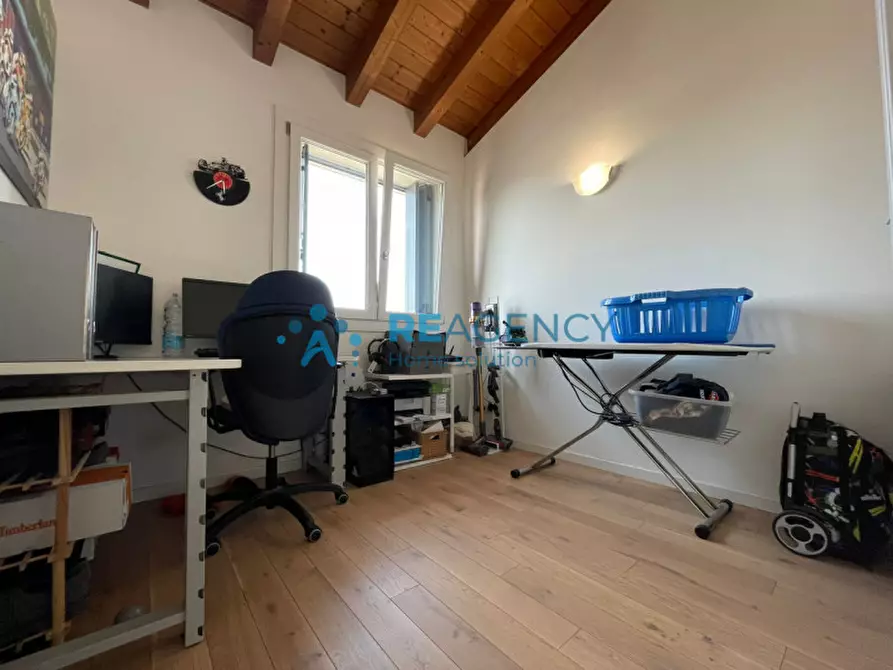 Immagine 12 di Appartamento in vendita  in Via Rosselli a Altavilla Vicentina