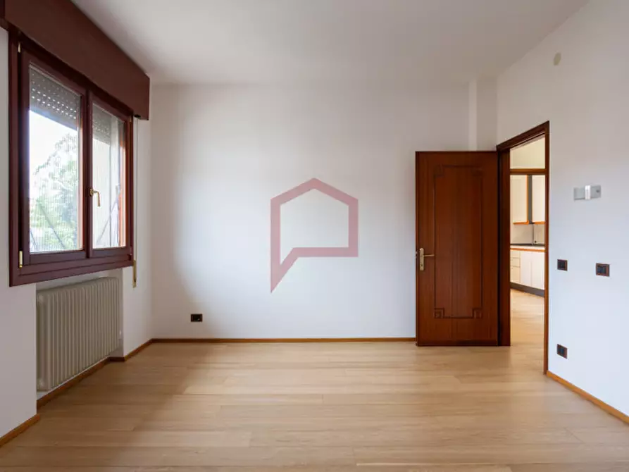 Immagine 10 di Appartamento in affitto  in Zelarino a Venezia