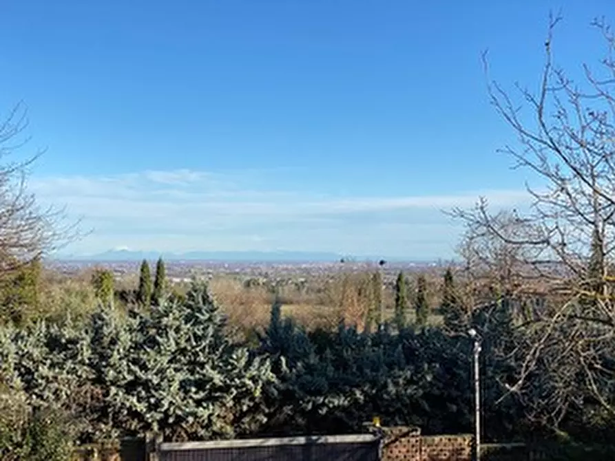 Immagine 1 di Villa in affitto  in Sala Baganza a Sala Baganza