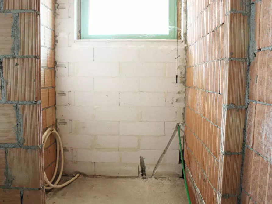 Immagine 7 di Negozio in vendita  in via papa giovanni xxIII a Montesilvano