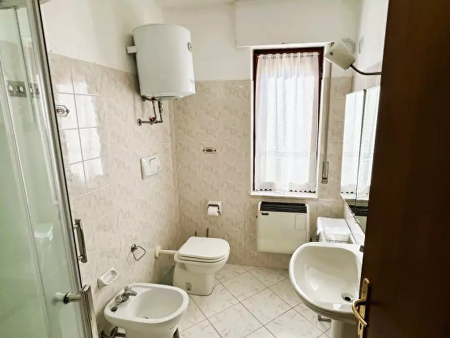 Immagine 2 di Appartamento in vendita  in Via Relama a Rovegno