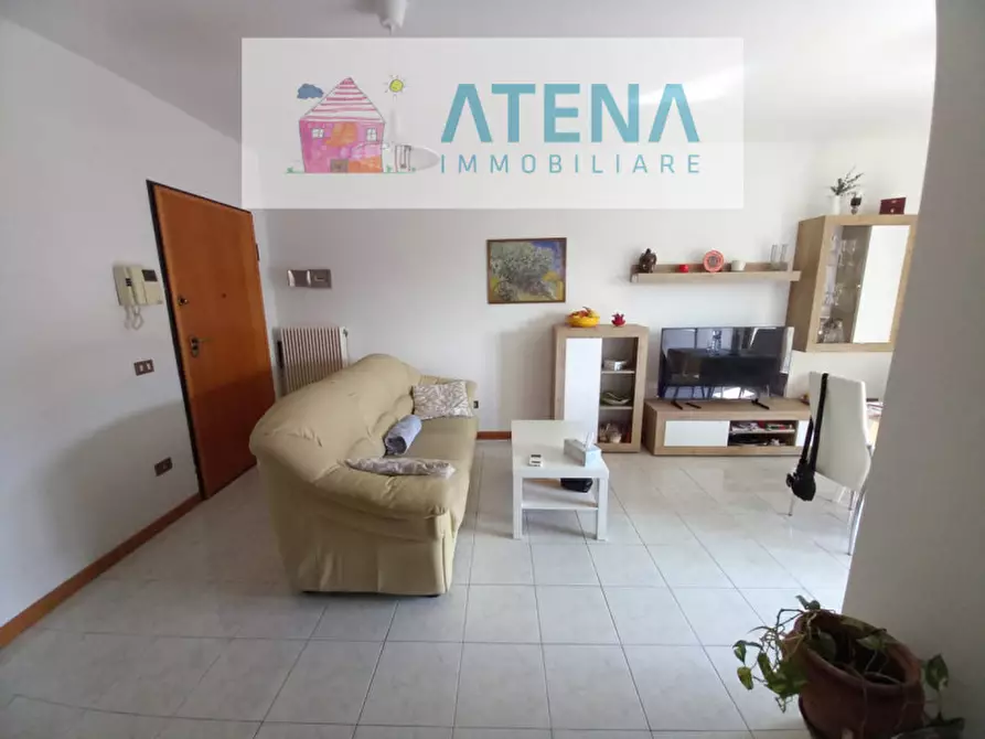 Immagine 2 di Appartamento in vendita  in via montà 172 a Padova