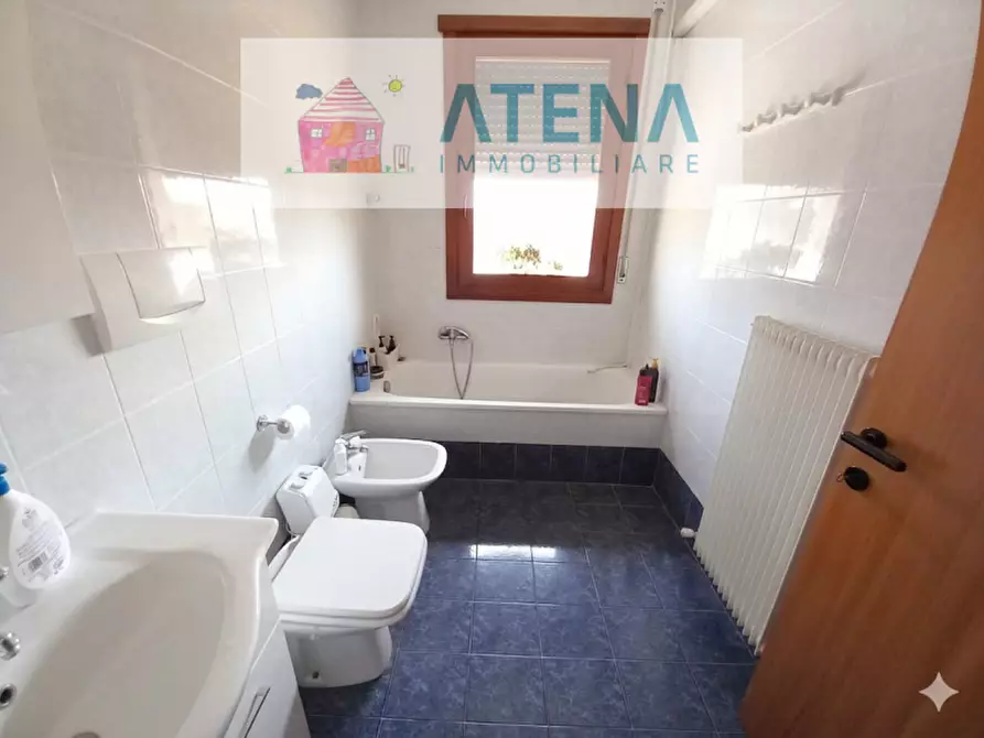 Immagine 27 di Appartamento in vendita  in via montà 172 a Padova