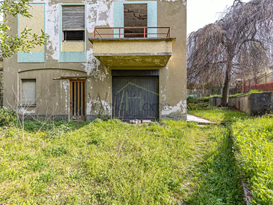 Immagine 13 di Villa in vendita  in VIA FIUME a Inverigo