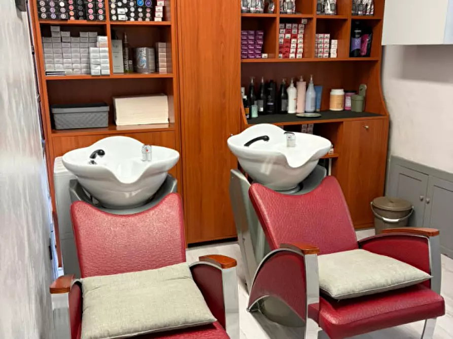 Immagine 5 di Attività commerciale in vendita  in Via Vittorio emanuele 32 a Giarole