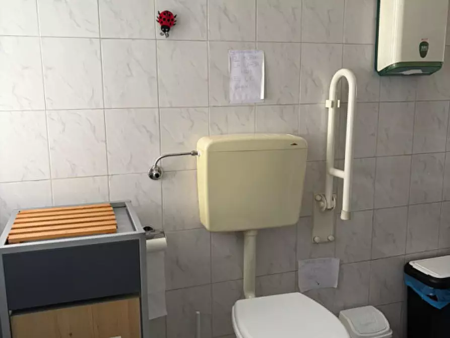 Immagine 8 di Attività commerciale in vendita  in Via Vittorio emanuele 32 a Giarole