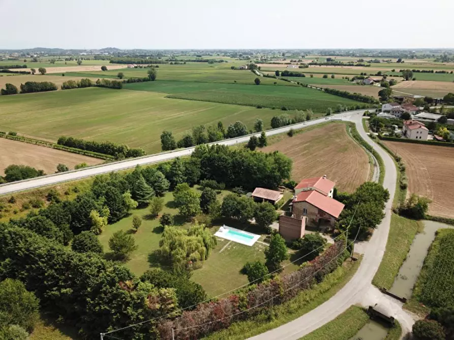 Immagine 2 di Villa in vendita  in via bandizzà a Nanto