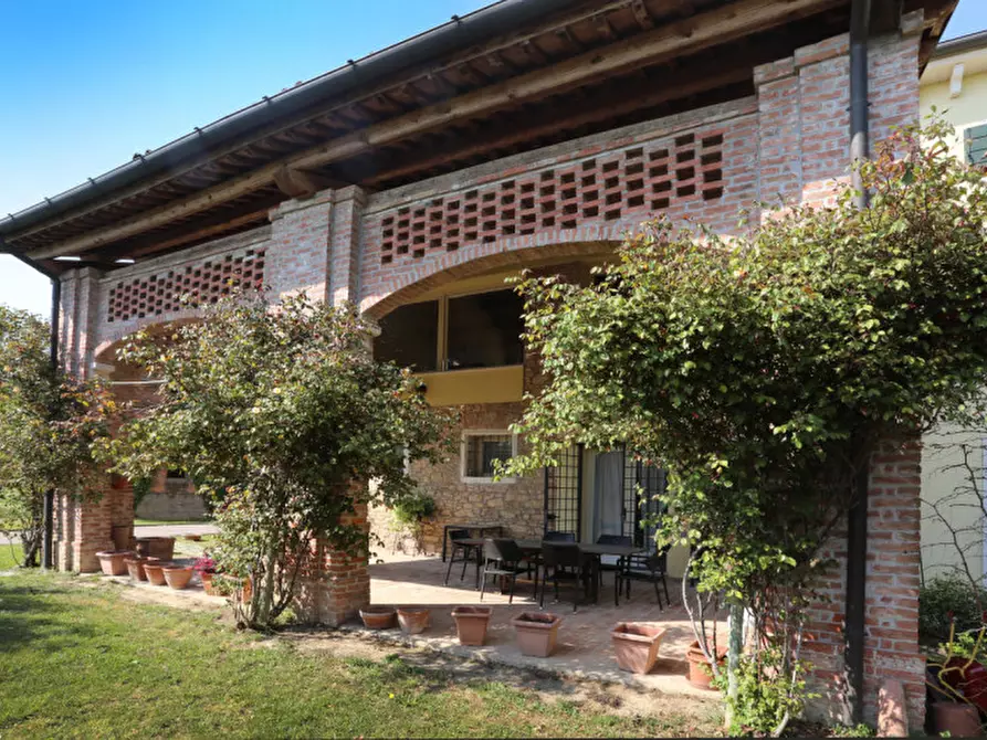 Immagine 14 di Villa in vendita  in via bandizzà a Nanto