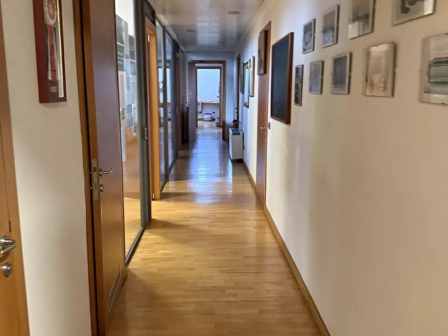 Immagine 13 di Capannone industriale in vendita  in Strada Postumia a Vicenza