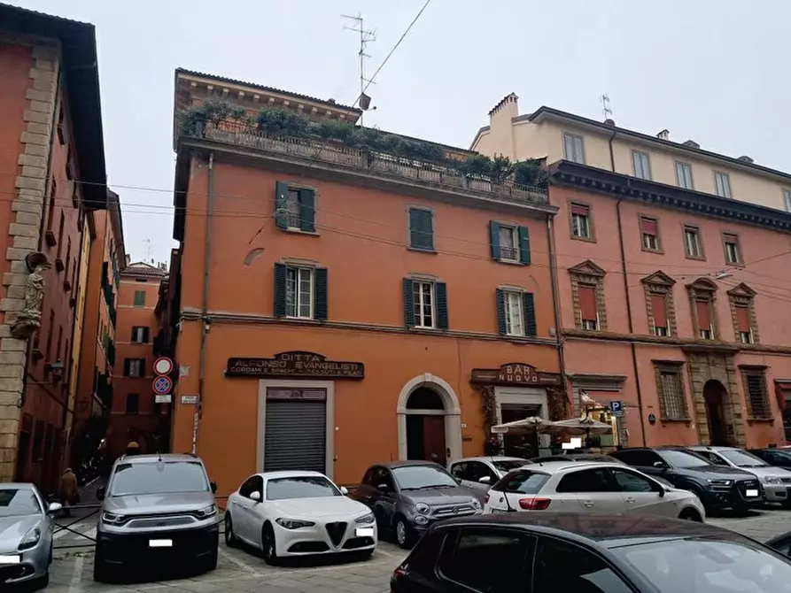 Immagine 9 di Appartamento in vendita  in Piazza Galileo Galilei, 3 a Bologna