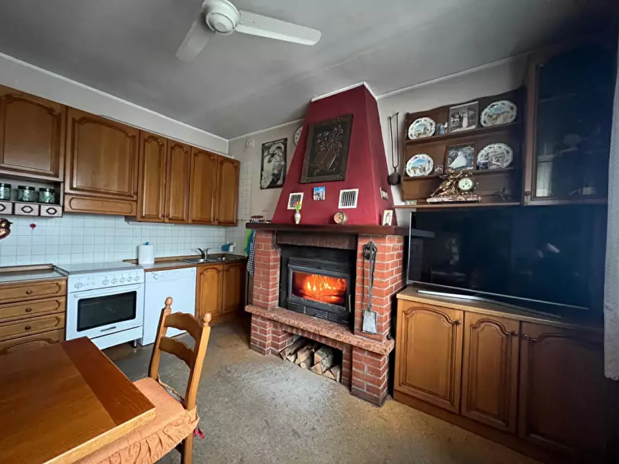 Immagine 4 di Casa indipendente in vendita  in Via Finale a Villa Estense