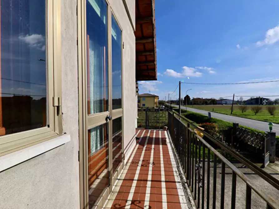 Immagine 10 di Casa indipendente in vendita  in Via Finale a Villa Estense