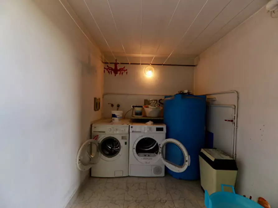 Immagine 18 di Casa indipendente in vendita  in Via Finale a Villa Estense